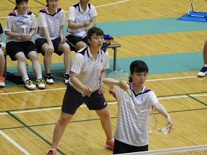  女子学生 バドミントン 大妻女子大学