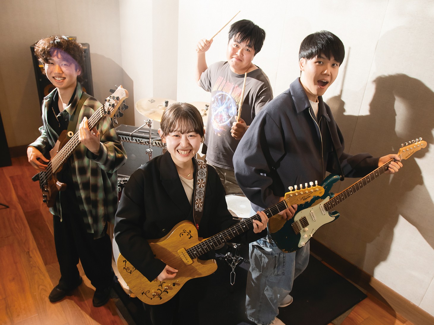 4人組ロックバンド New Sprint - 松山大学